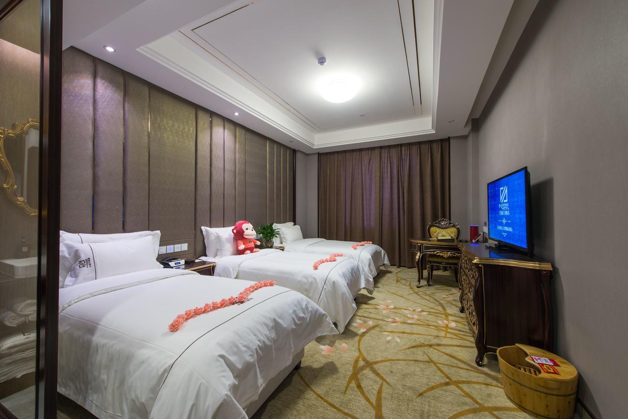 Dunhuang Isiting Hotel Esterno foto
